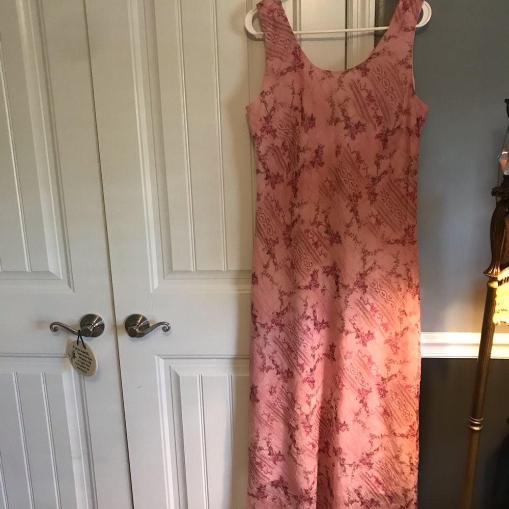 201). K Studio. Long dress. lovely fabric, color
